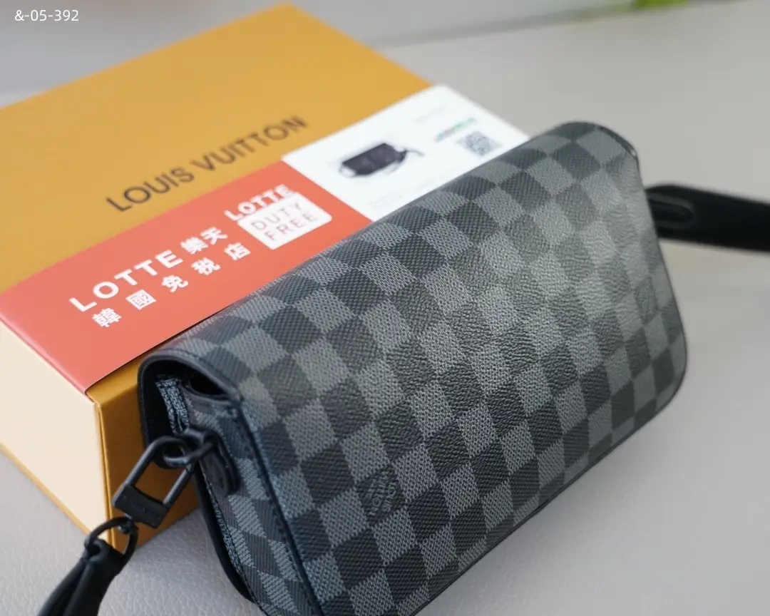 kng6026  lv  45$ gallery