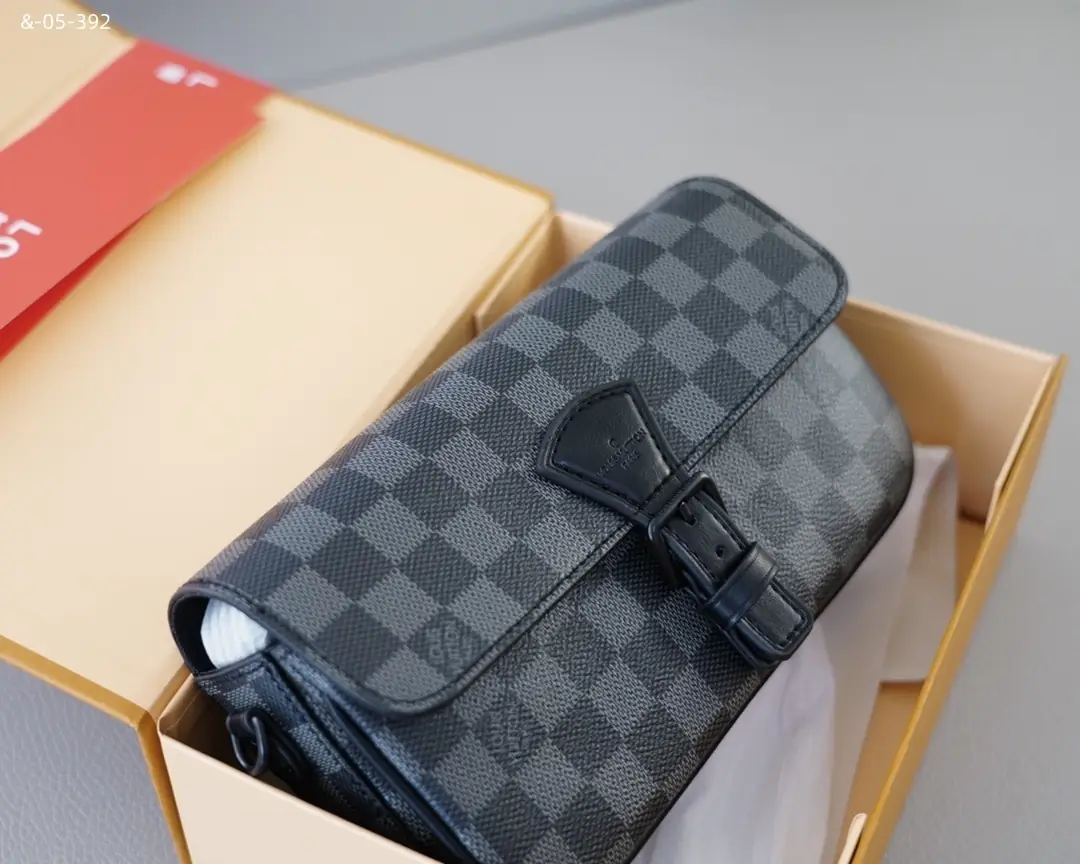 kng6026  lv  45$ gallery