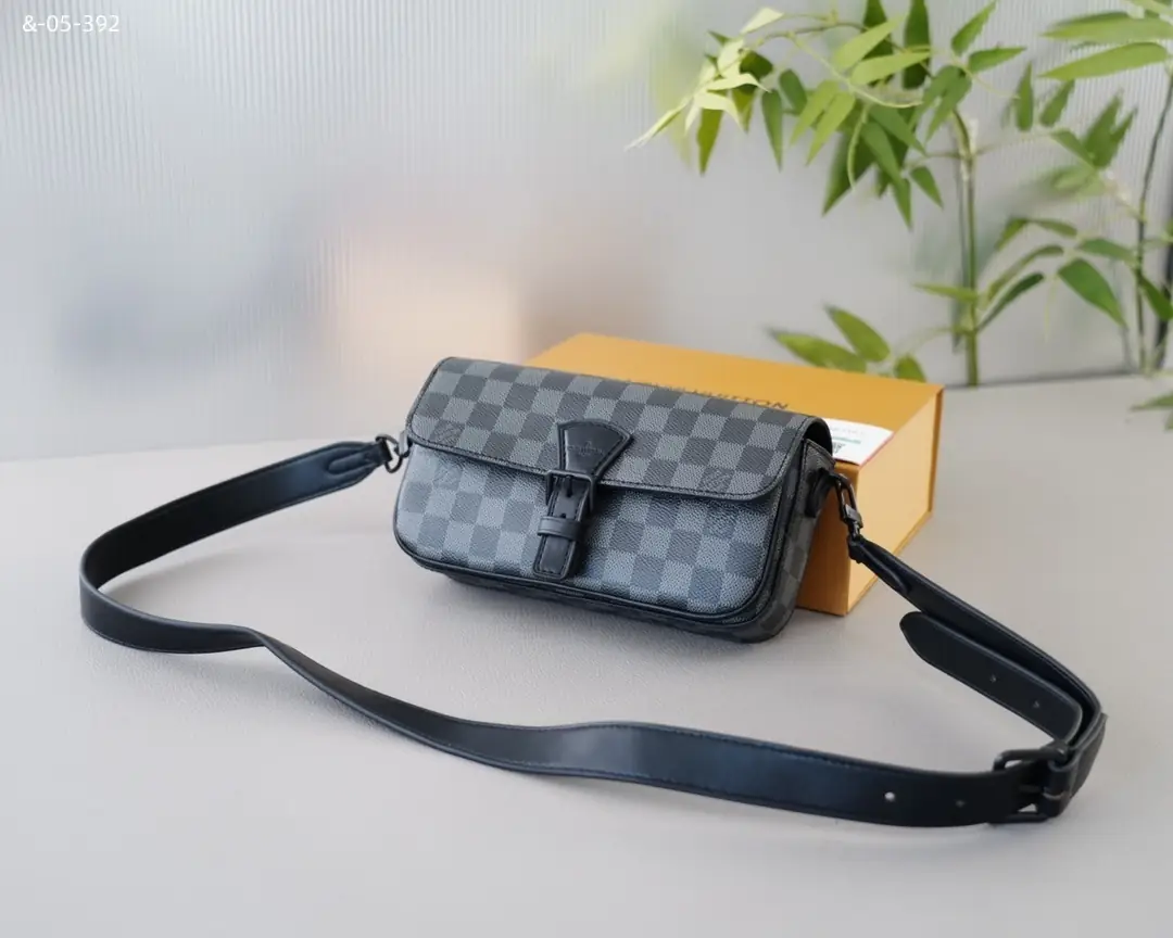 kng6026  lv  45$ gallery