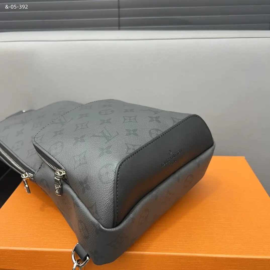 kng6028   lv  58 .99$ gallery