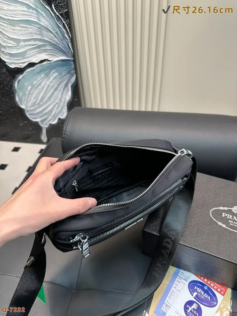 kng6035   VERSACE    55$ gallery