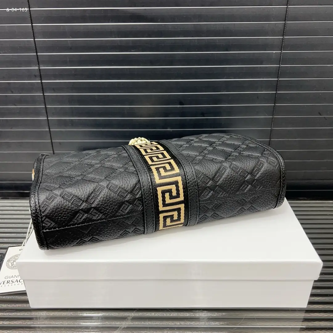 kng6036  VERSACE   55$ gallery