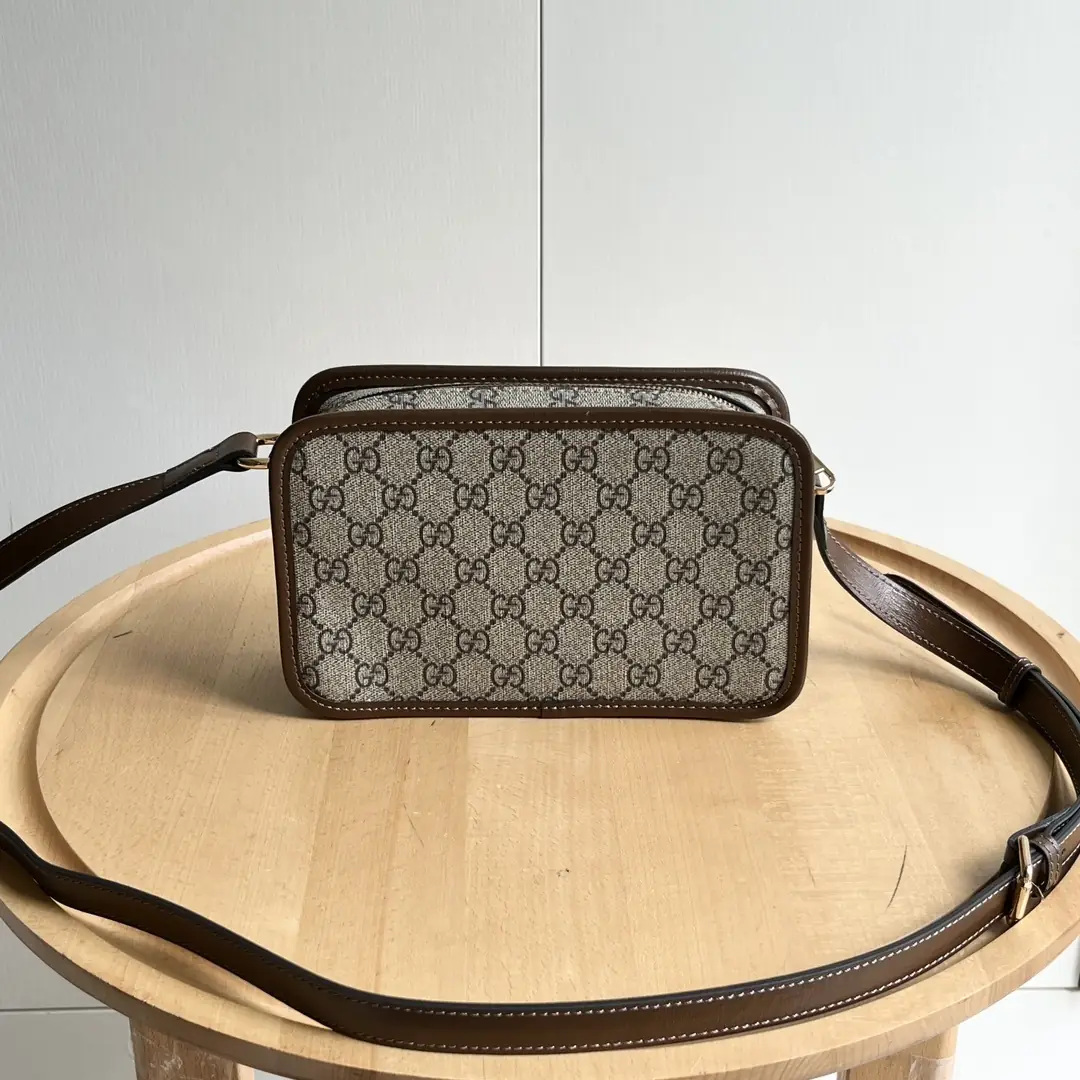 kng6046   GUCCI  55$ gallery