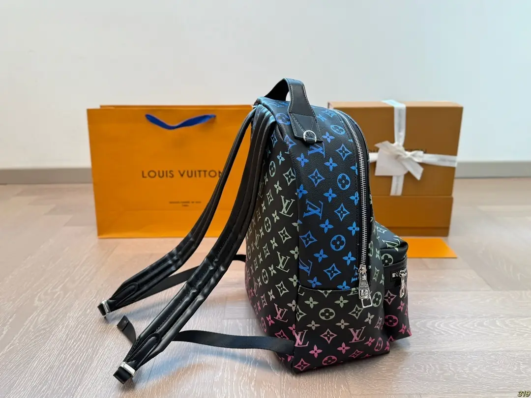 kng6048  lv   99.99$ gallery