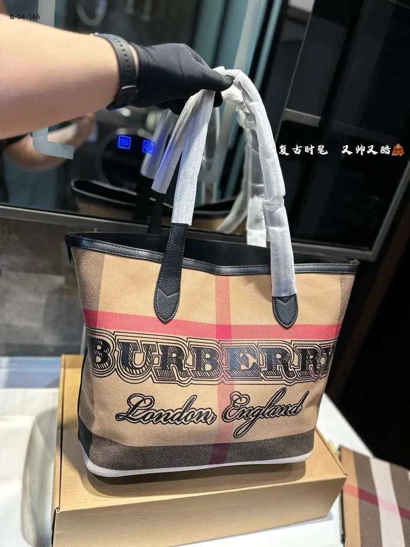 kng6051   Burberry   55$ gallery