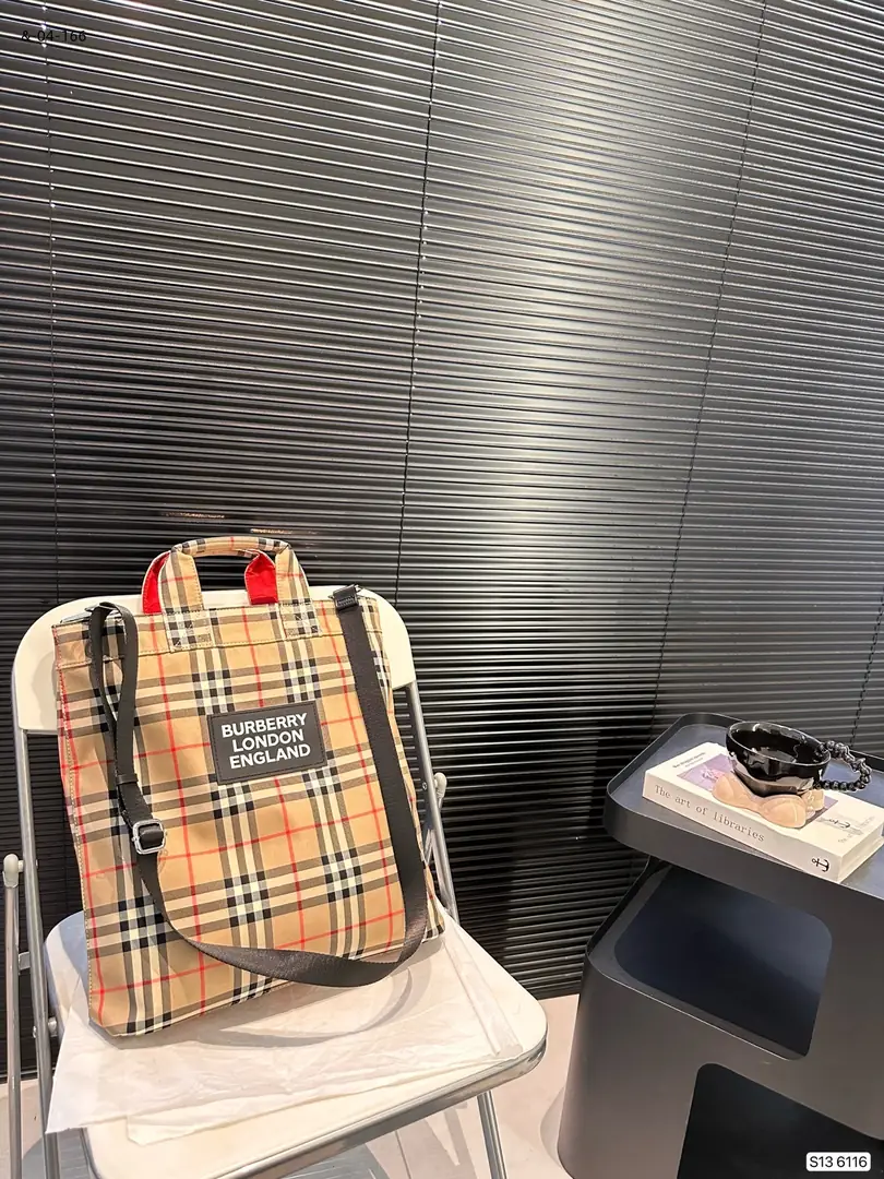 kng6052   Burberry   45.99$ gallery