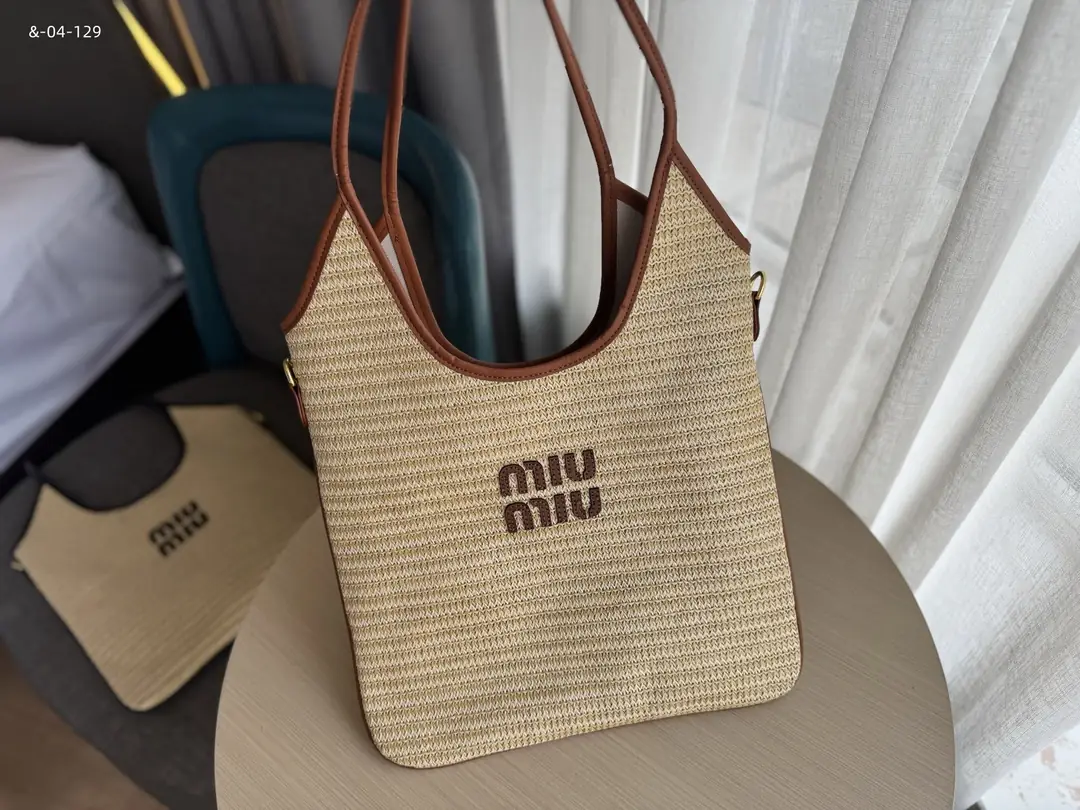 kng6055 miumiu   55$ gallery