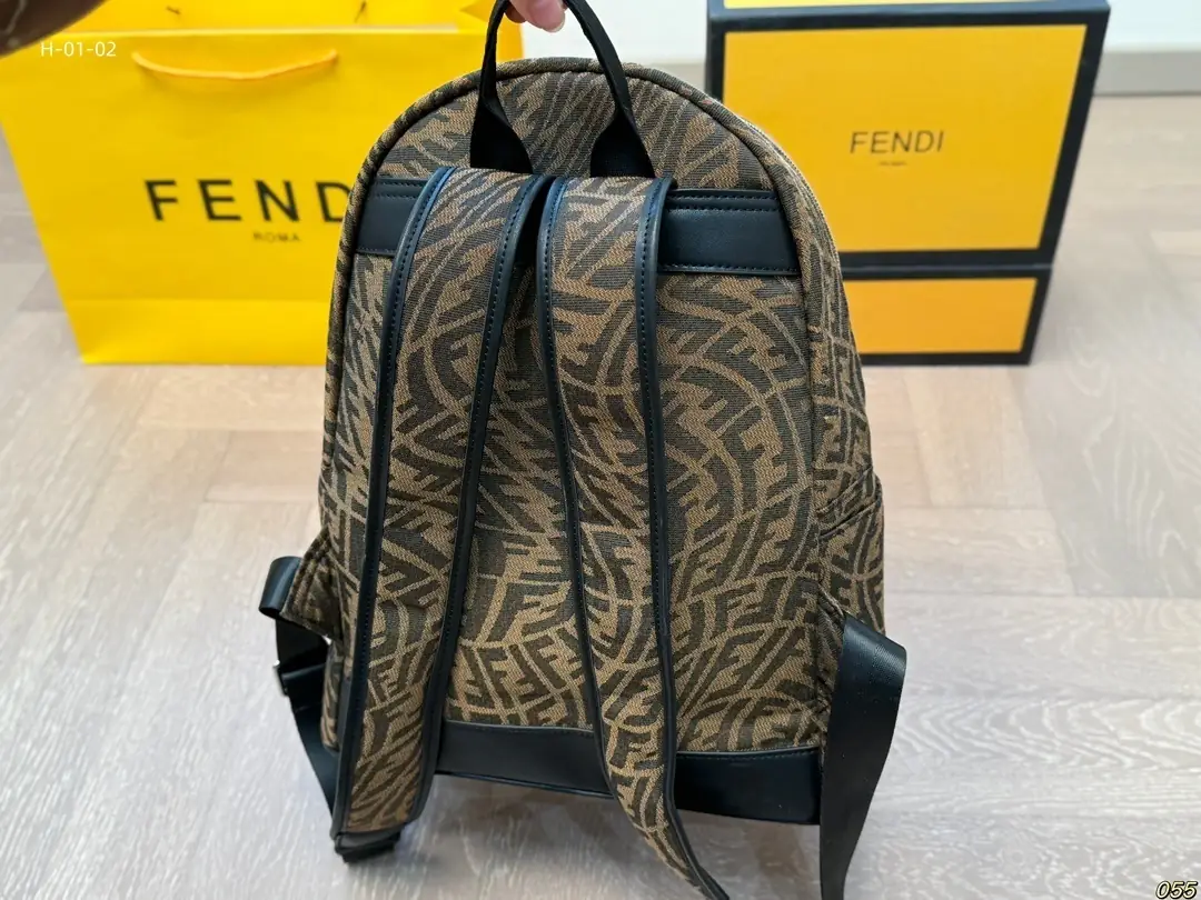kng6060    fendi   85.99$ gallery