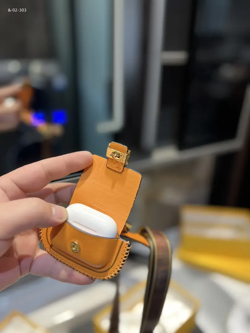 kng6061    fendi   40.99$ gallery