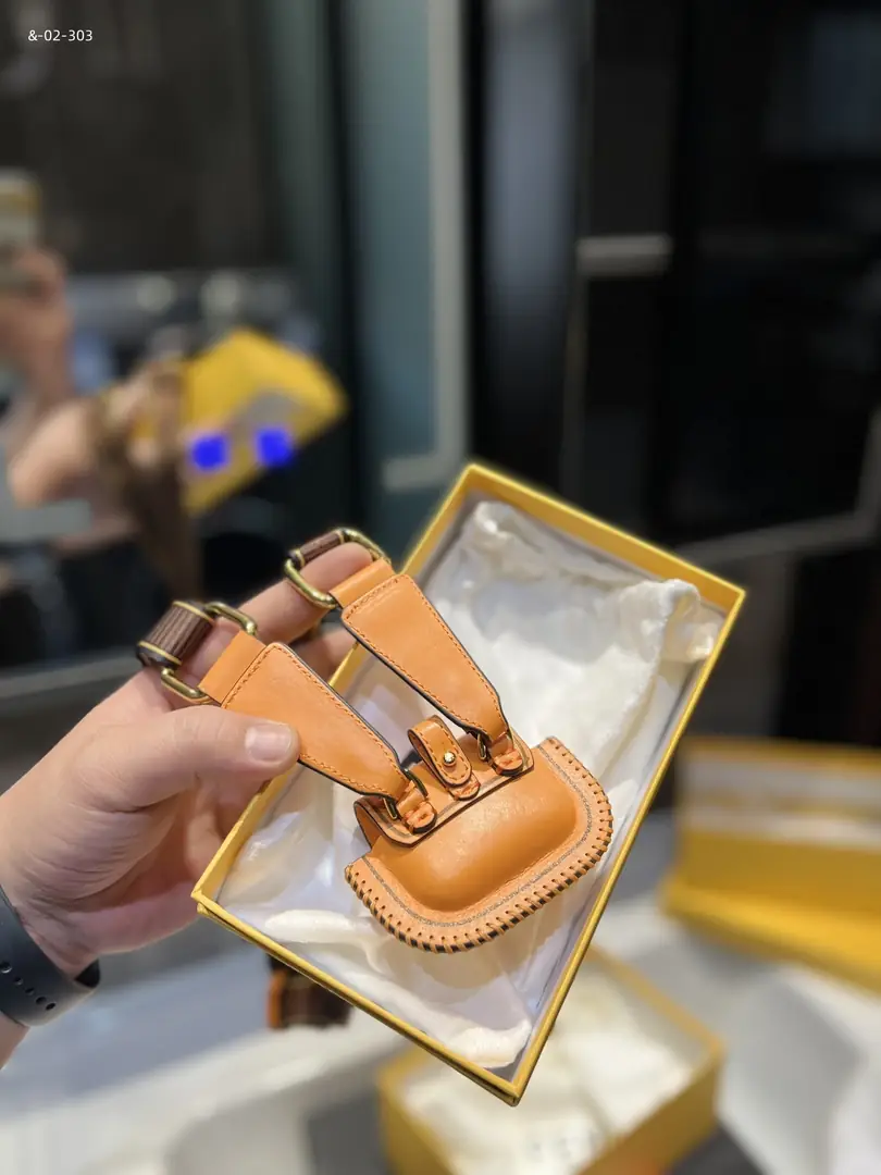 kng6061    fendi   40.99$ gallery