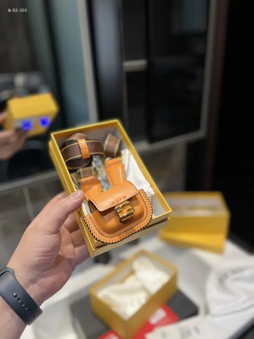 kng6061    fendi   40.99$ gallery