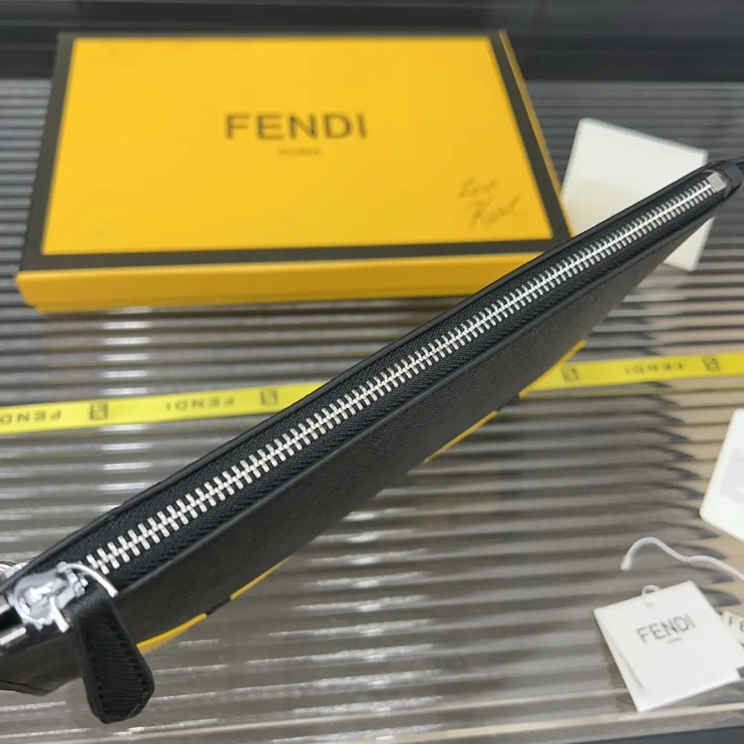 kng6063  fendi   45$ gallery