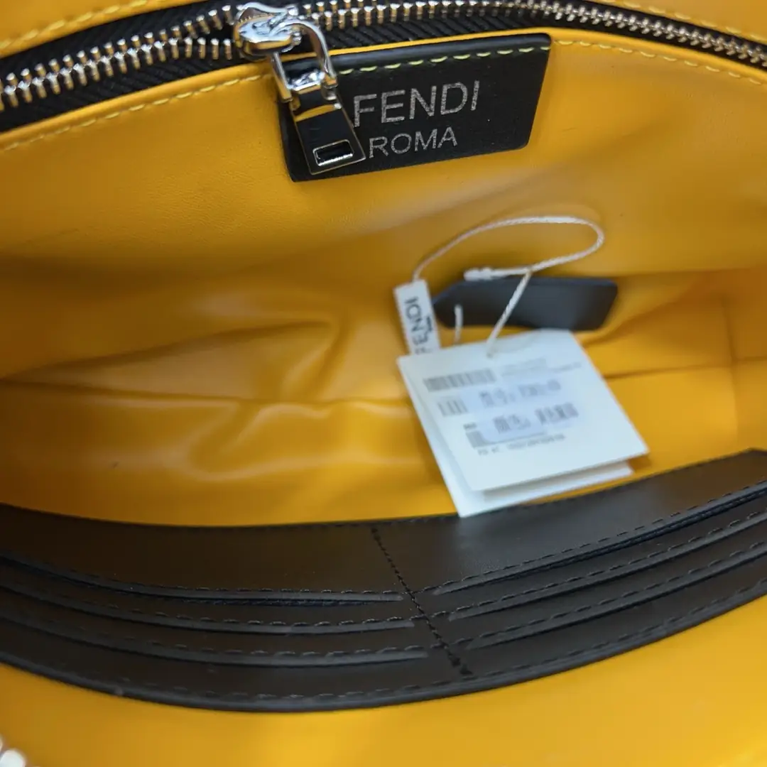 kng6065   fendi  45$ gallery