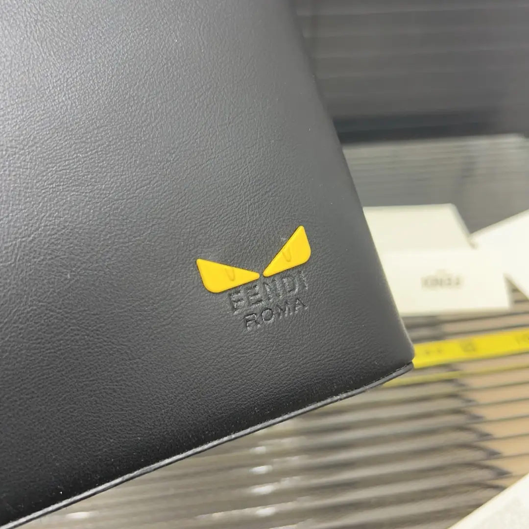 kng6065   fendi  45$ gallery