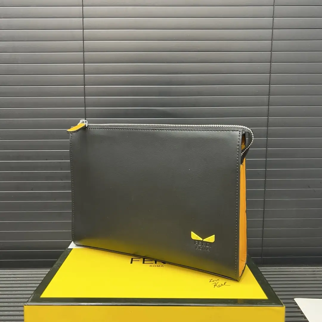 kng6066  fendi   45$ gallery