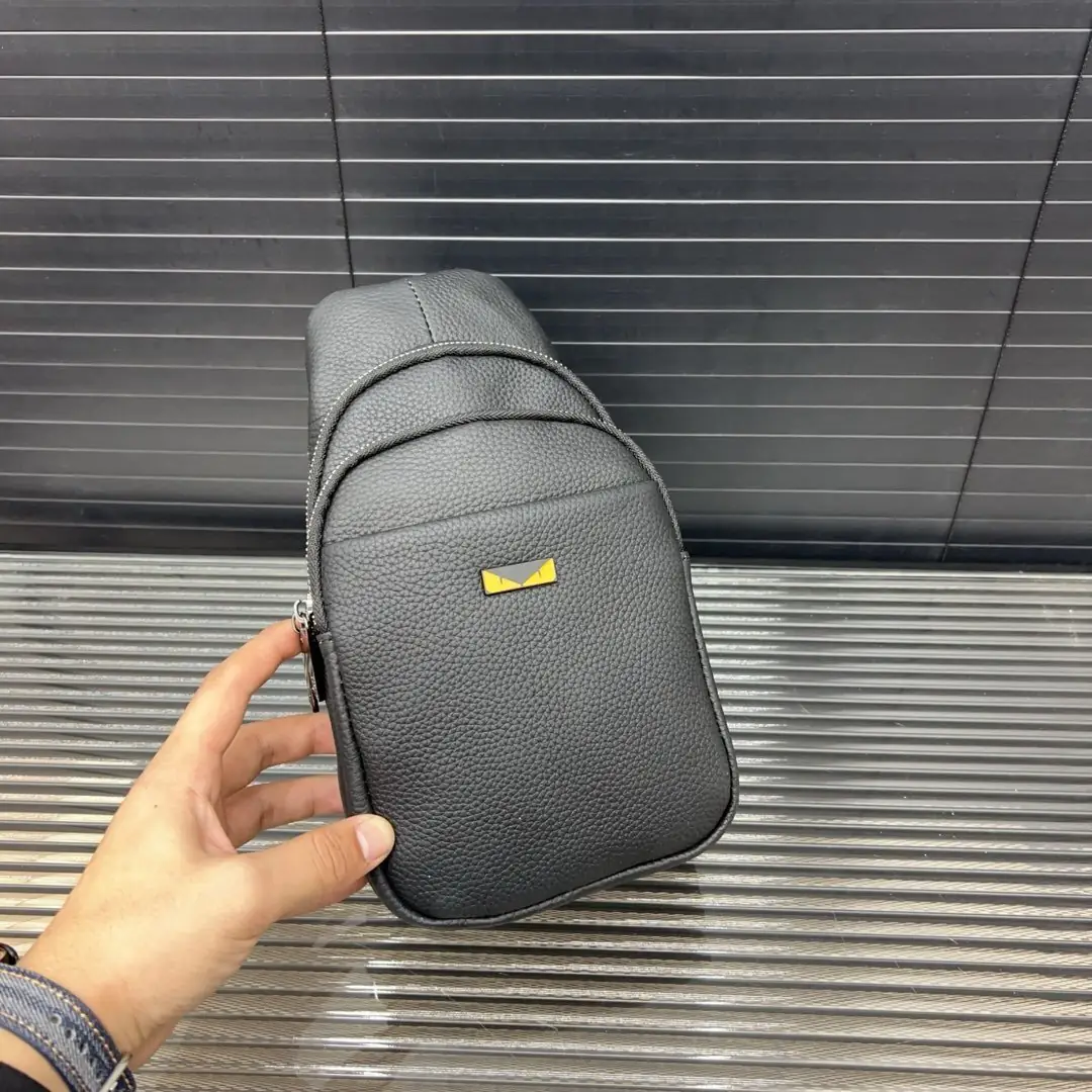 kng6067  fendi  45$ gallery