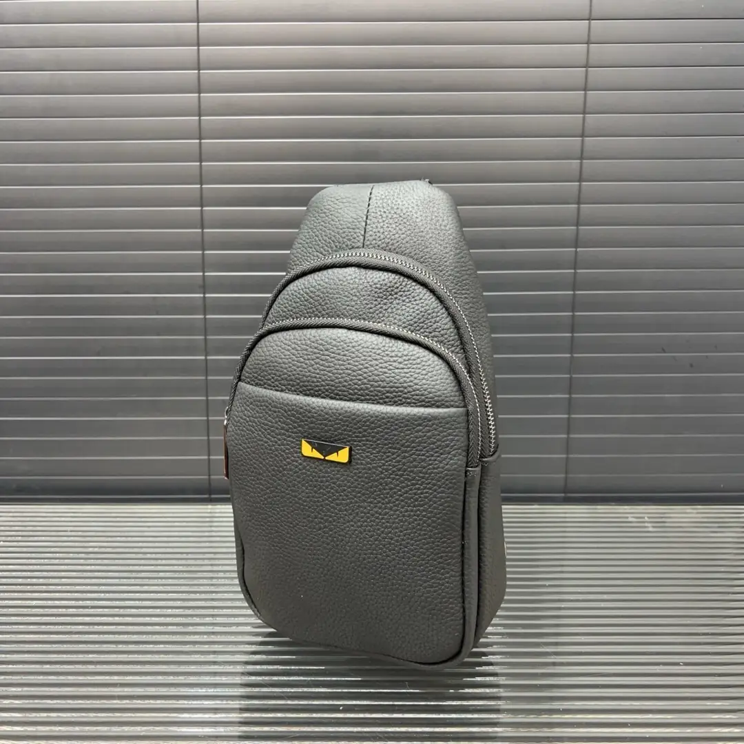 kng6067  fendi  45$ gallery