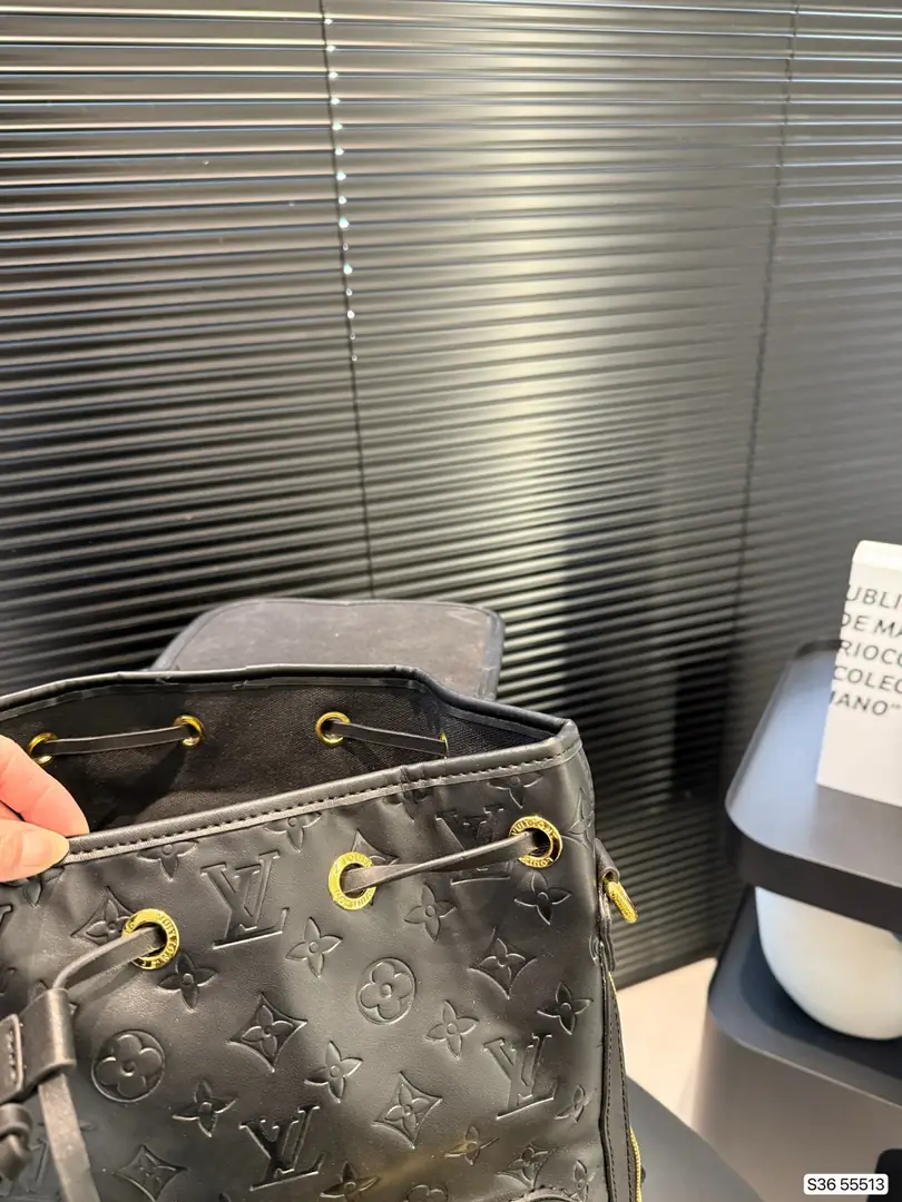 kng6075  lv  98$ gallery