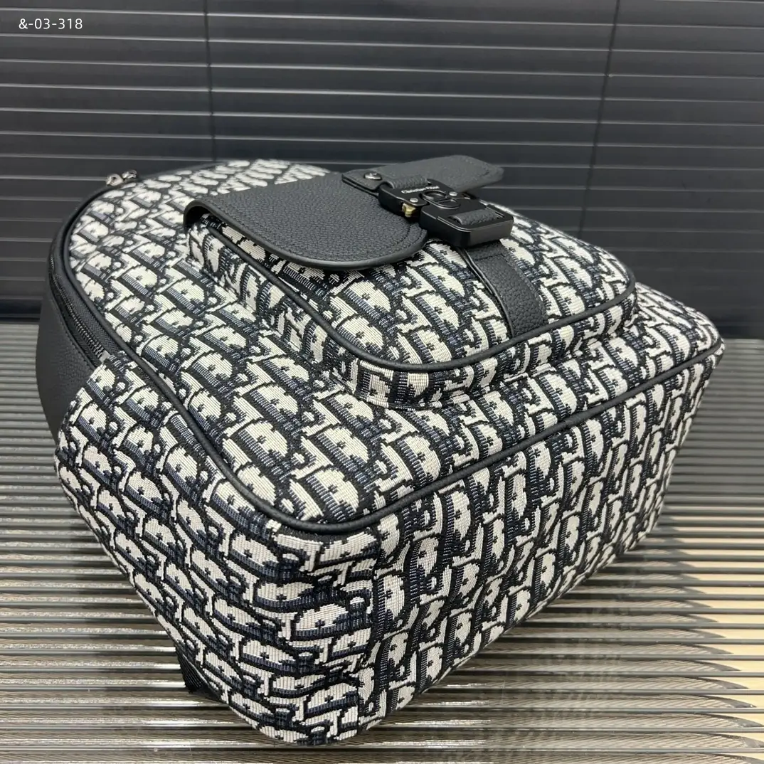 kng6080   dior   95$ gallery