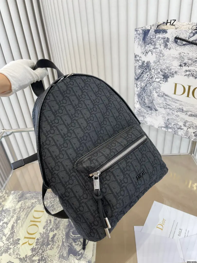 kng6085  85$  dior gallery