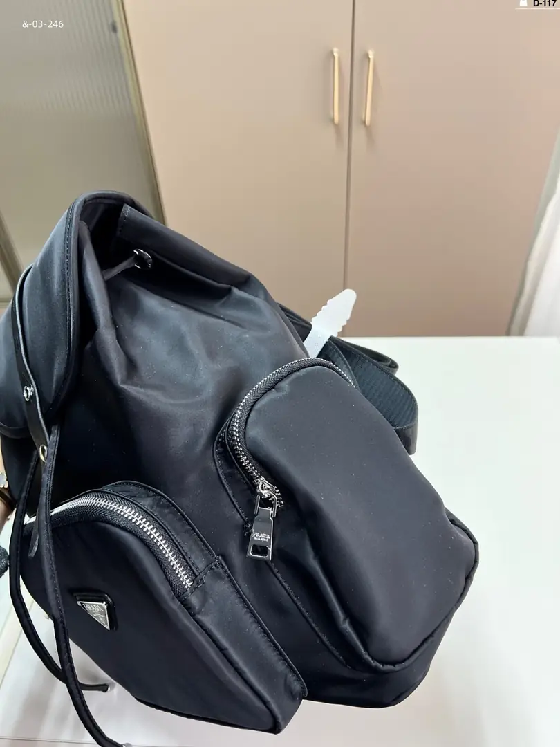 kng6094  Prada   89.99$ gallery