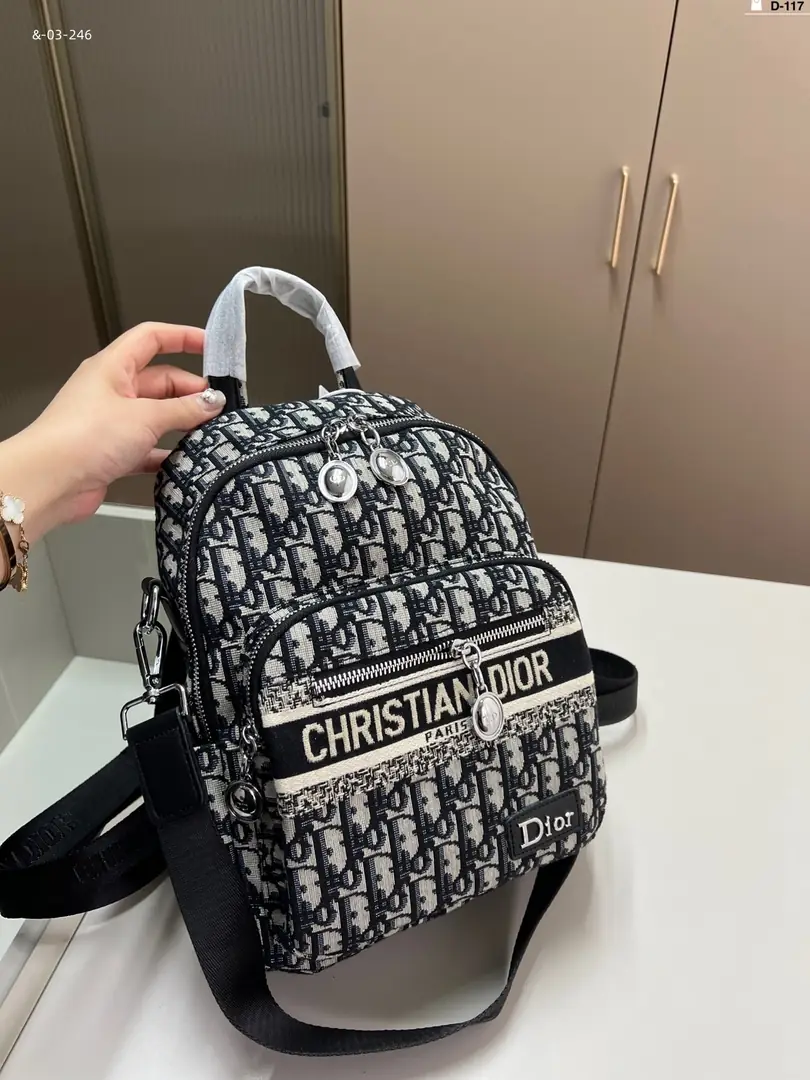 kng6096  Dior   85$ gallery