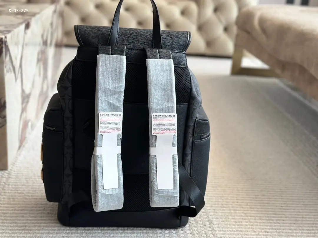 kng7100   coach  98$ gallery