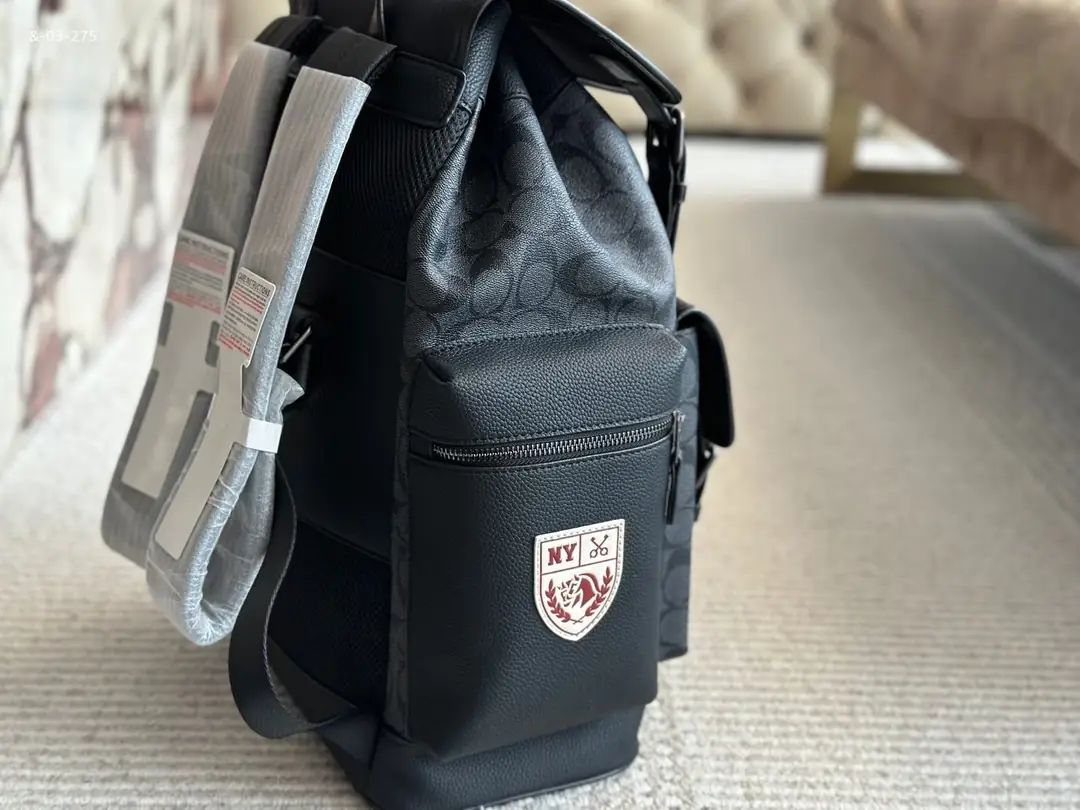 kng7100   coach  98$ gallery