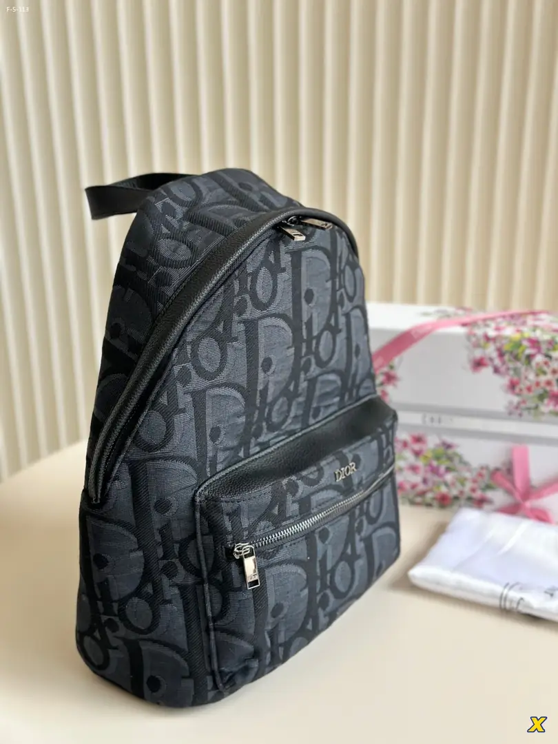 kng7106  dior  85$ gallery