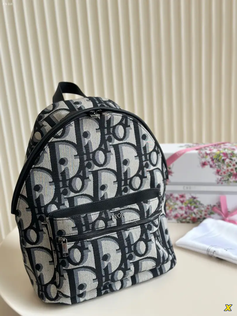 kng7106  dior  85$ gallery