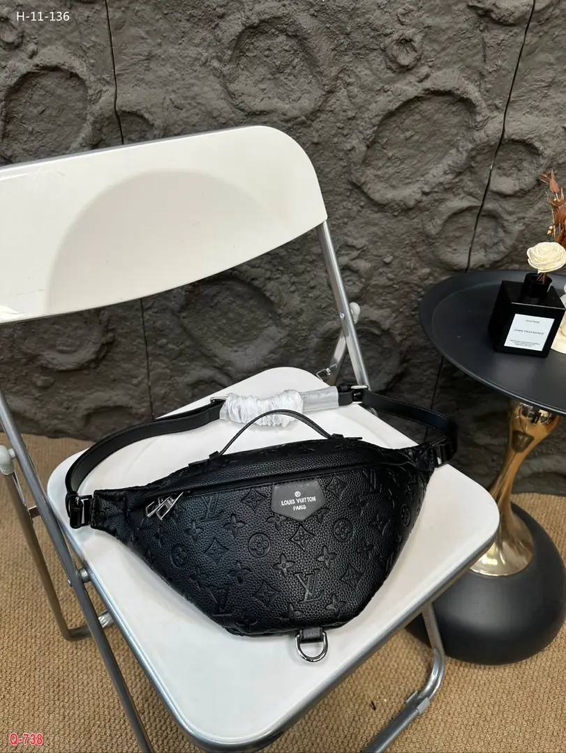 kng7133  lv  65$ gallery