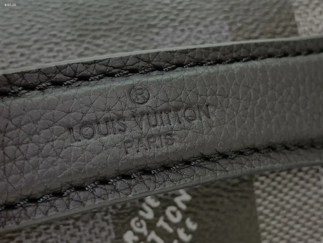 kng7134  lv  65$ gallery