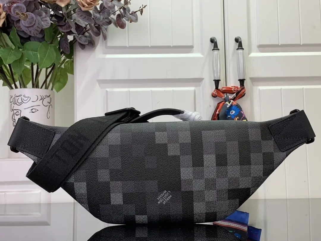 kng7134  lv  65$ gallery