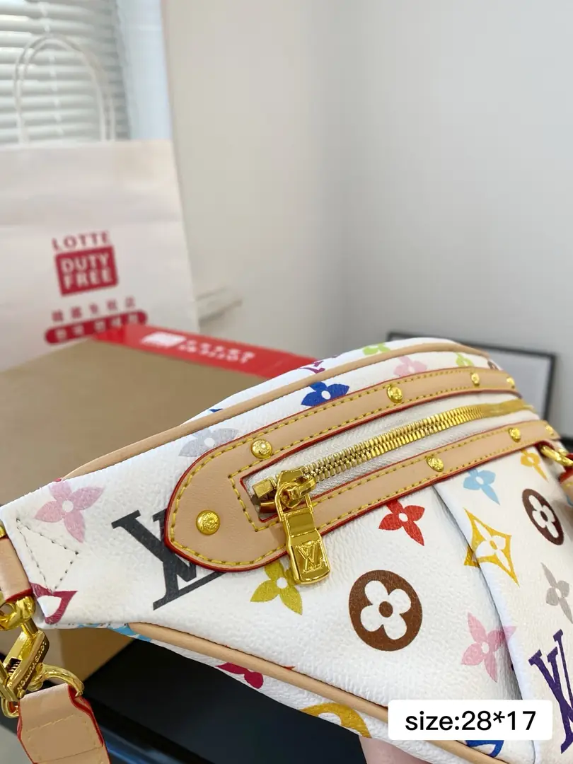 kng7135  lv  65$ gallery