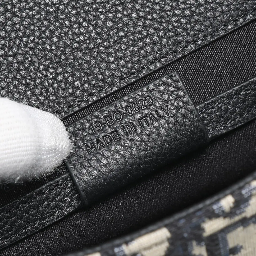 kng7144 DIOR 58.99$ gallery