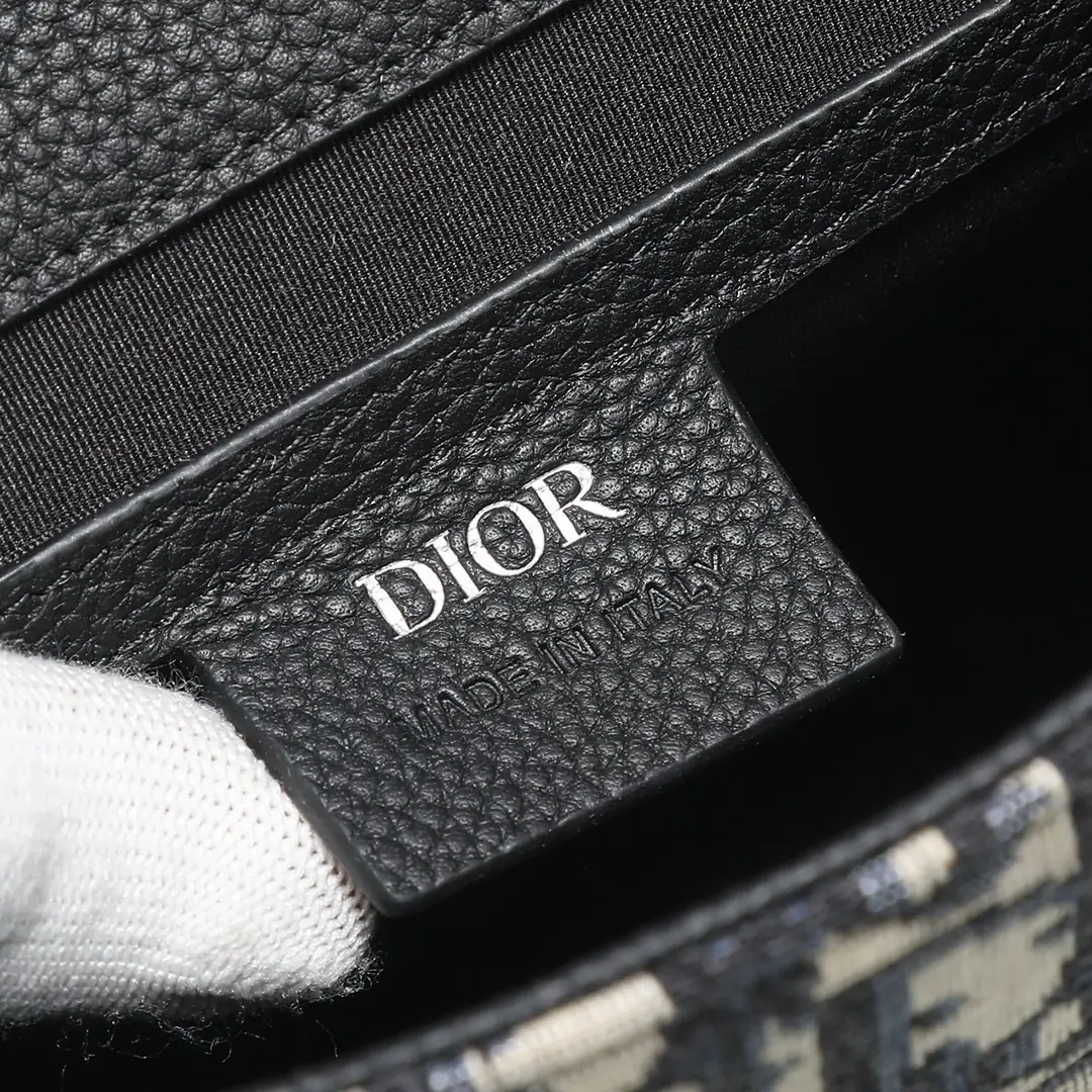 kng7144 DIOR 58.99$ gallery