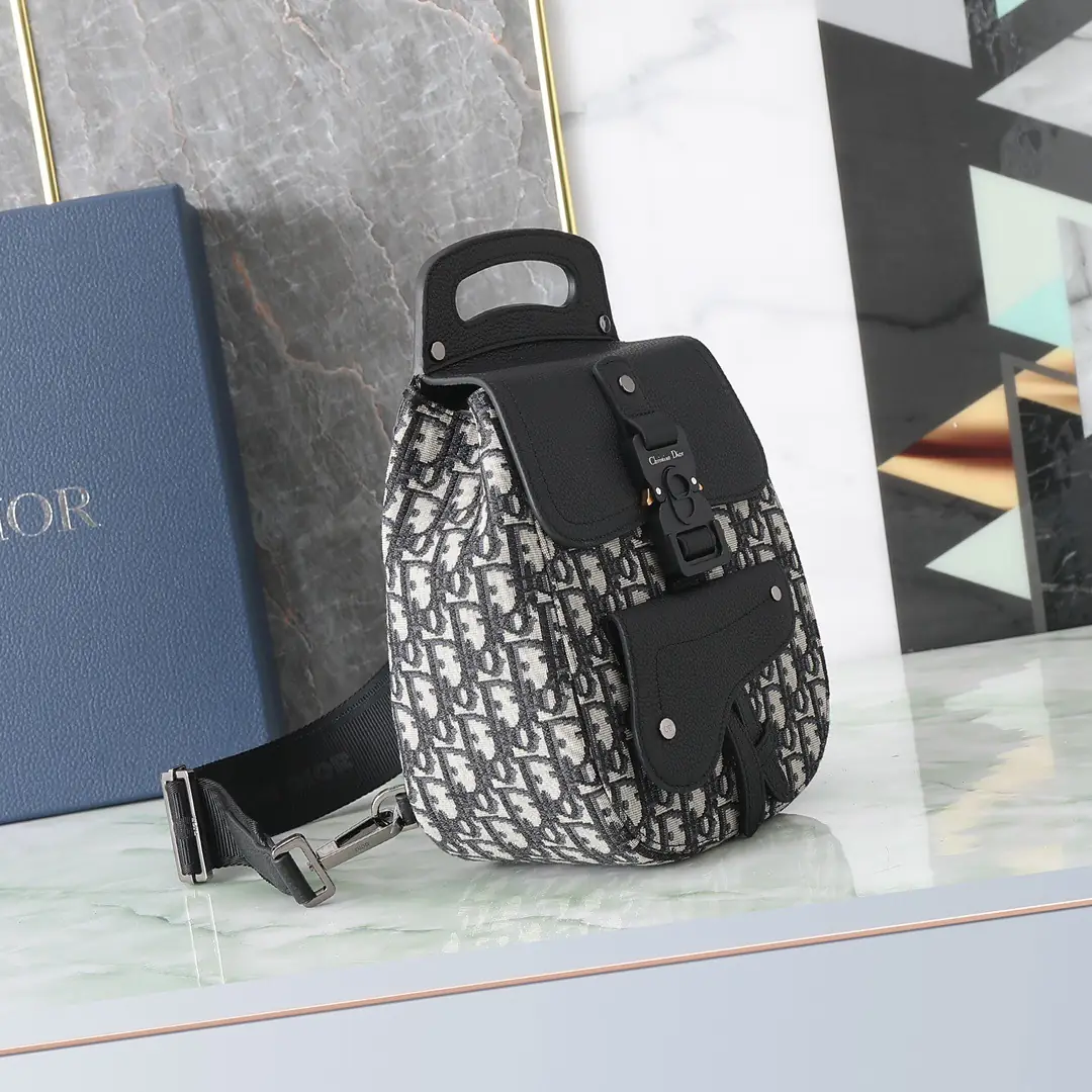 kng7144 DIOR 58.99$ gallery