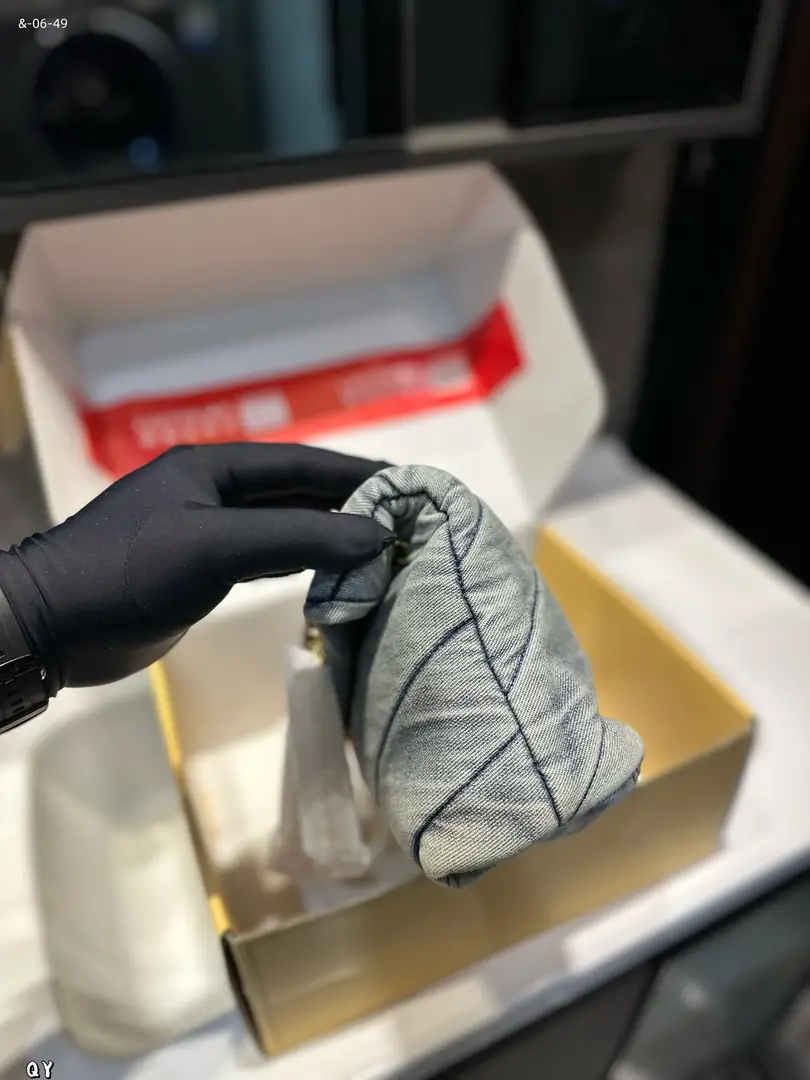 kng7151  YSL 56$ gallery