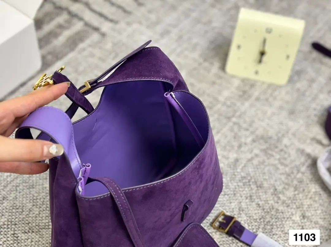 kng7163  YSL  55$ gallery