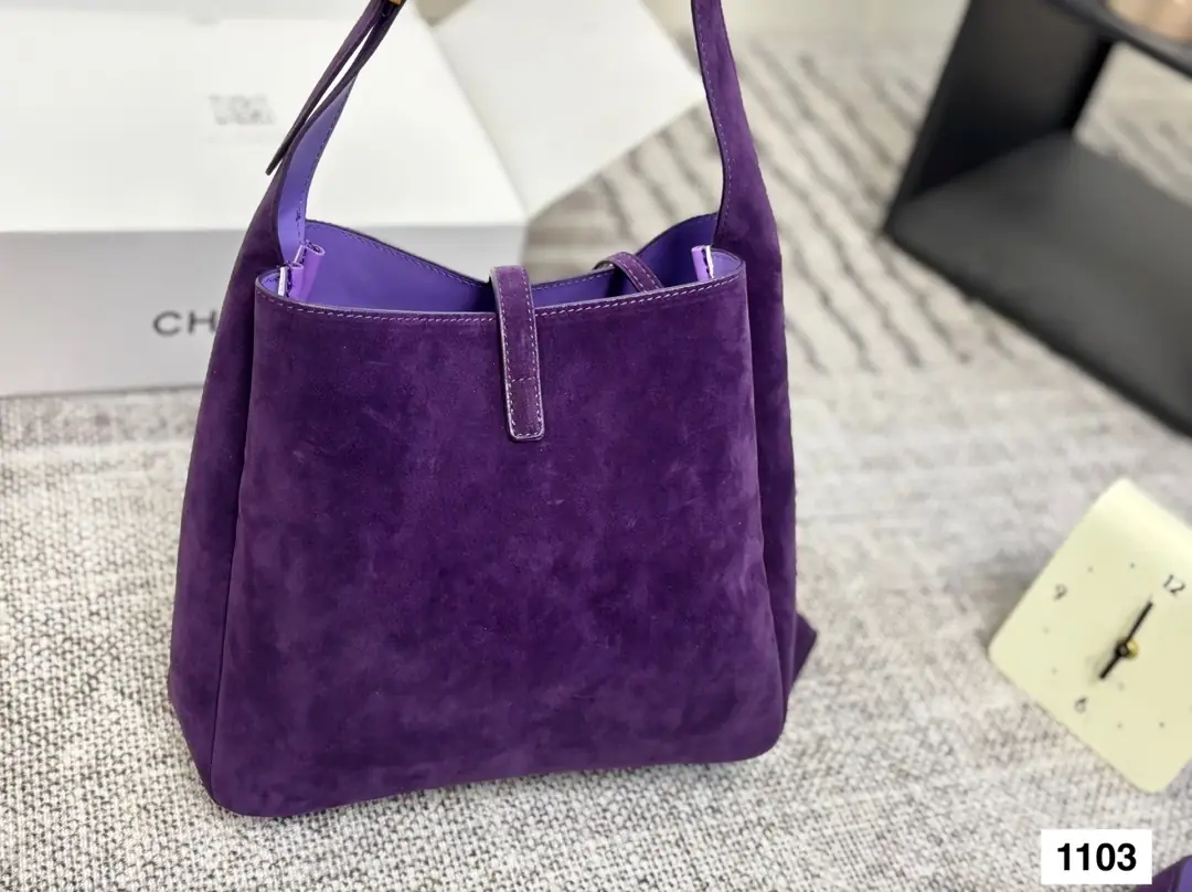 kng7163  YSL  55$ gallery