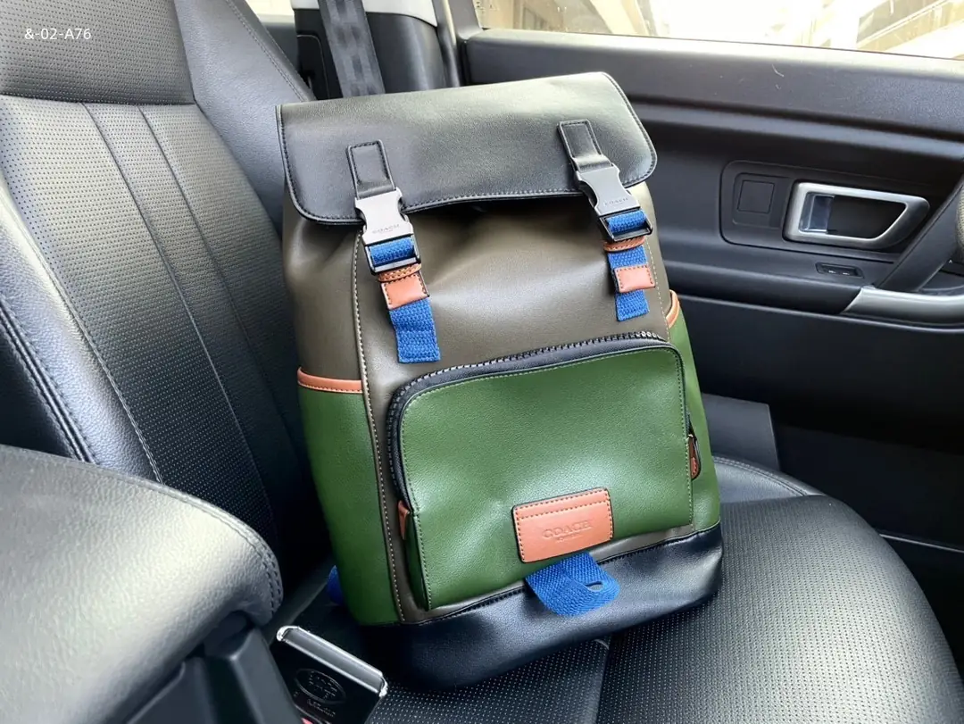 kng7170  Coach 61$ gallery