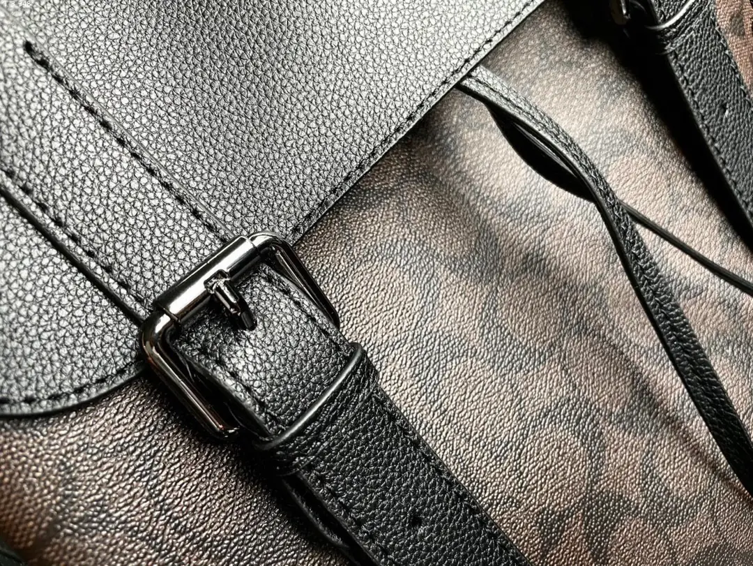 kng7173 Coach 61$ gallery