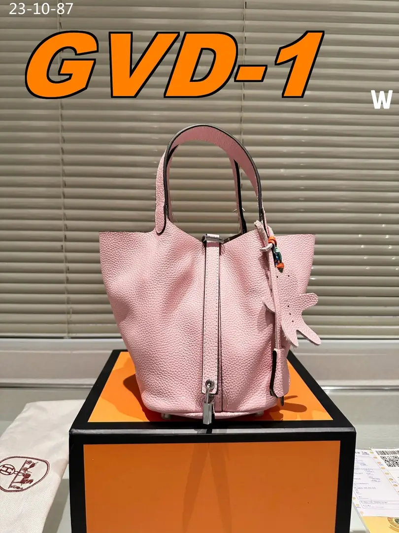 kng7175 Hermès  62$ gallery