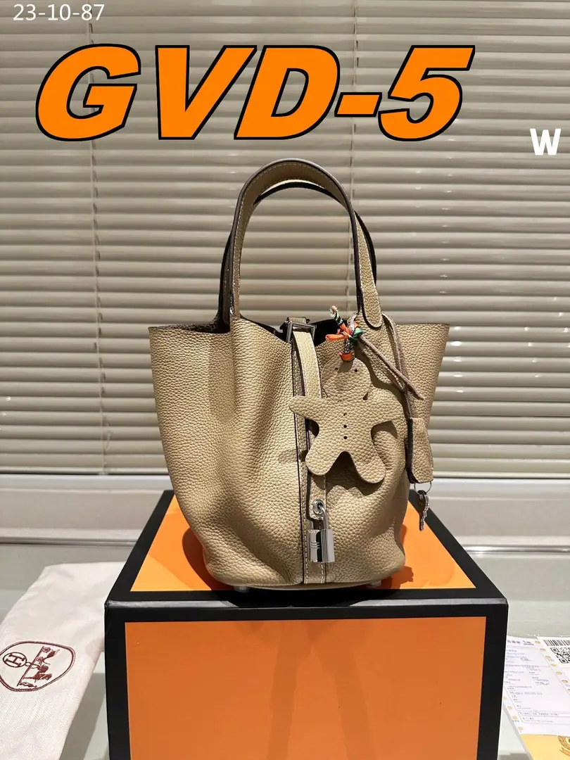 kng7175 Hermès  62$ gallery