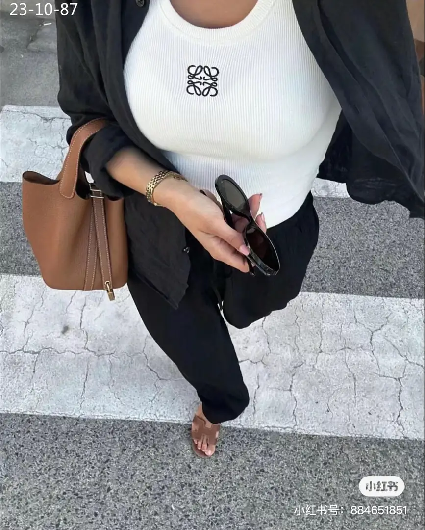 kng7175 Hermès  62$ gallery