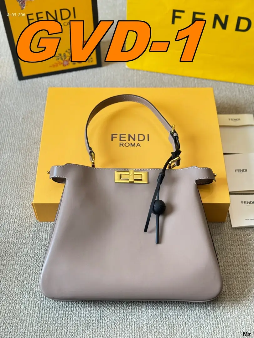 kng7176  FENDI  66$ gallery