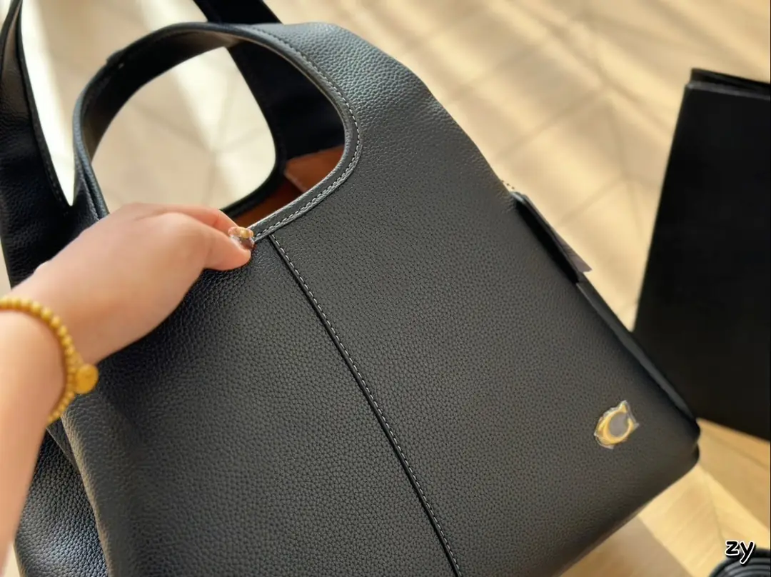 kng7178  Coach 61$ gallery