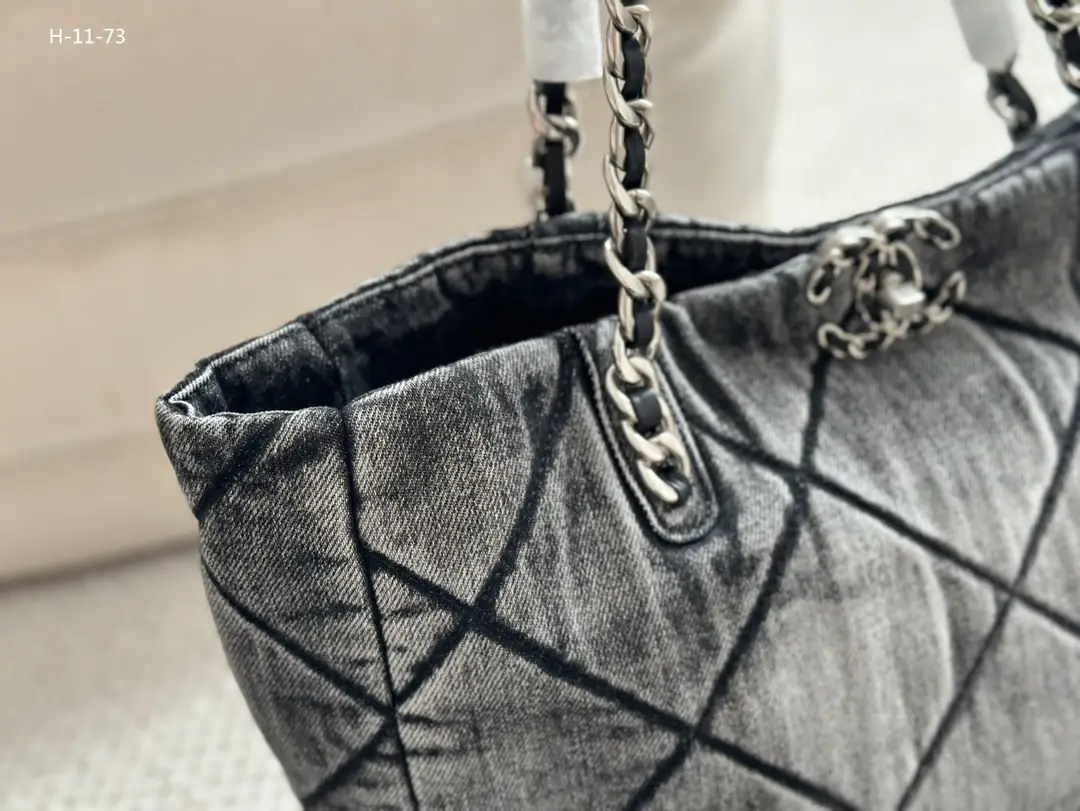 kng7179 CHANEL 59$ gallery