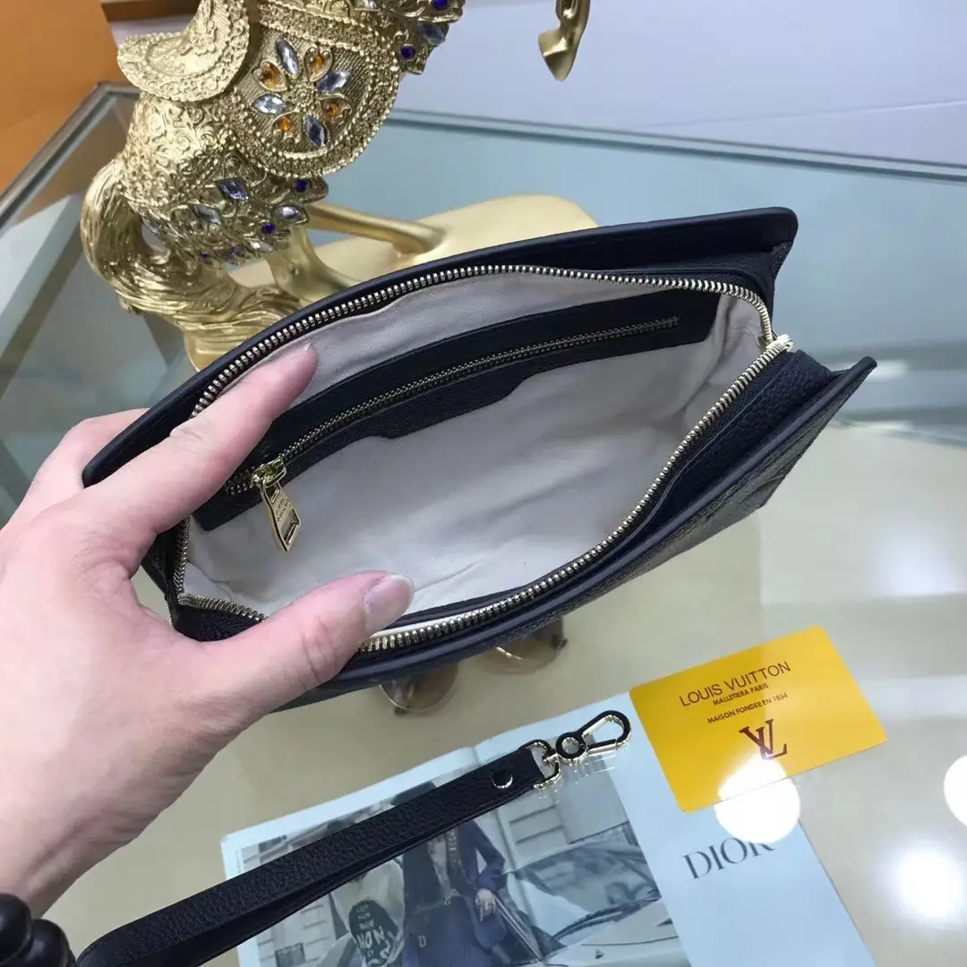 kng7181  lv   50$ gallery