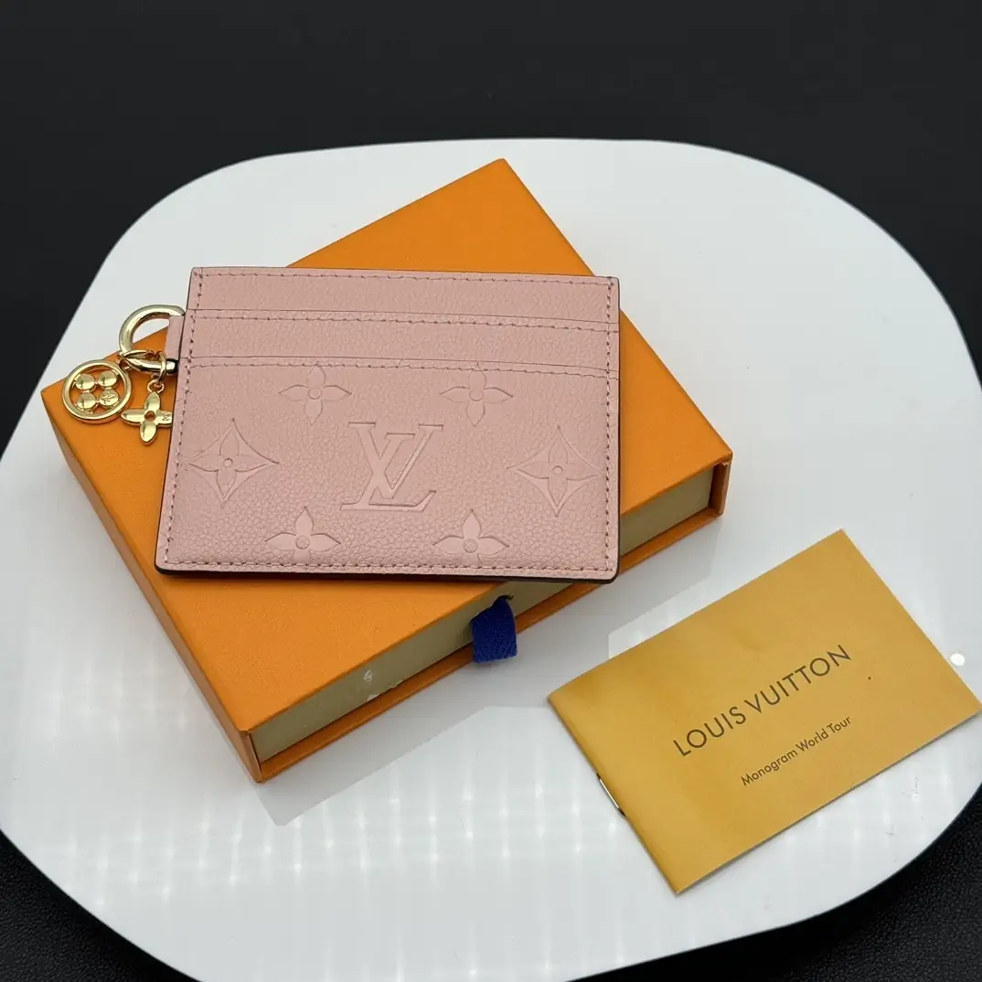 kng7184  lv  39.99$ gallery